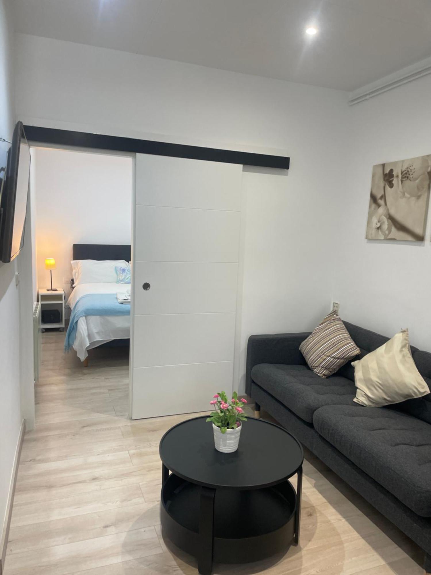 Apartamentos Barcelona - Iberia Exterior foto