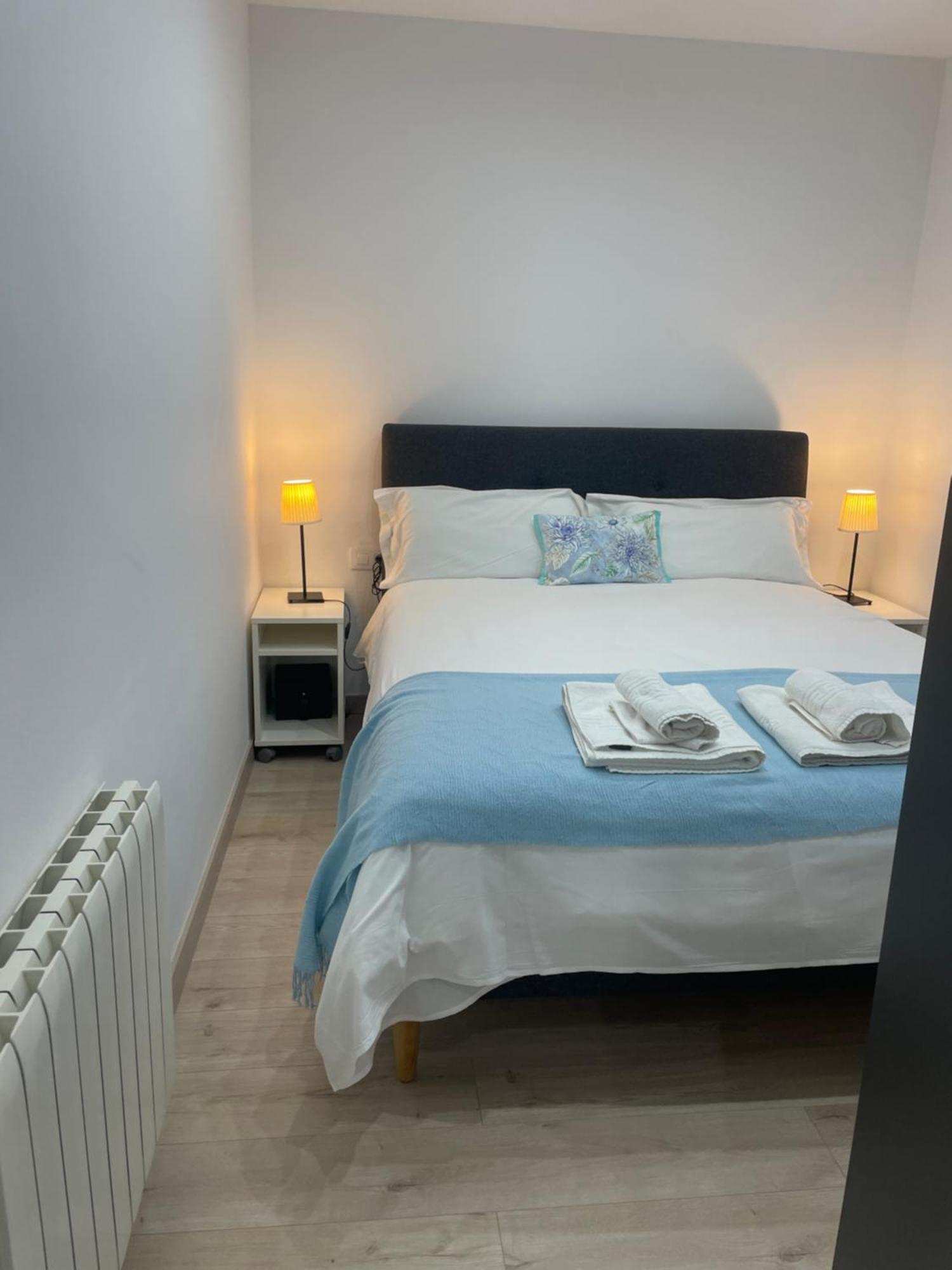 Apartamentos Barcelona - Iberia Exterior foto